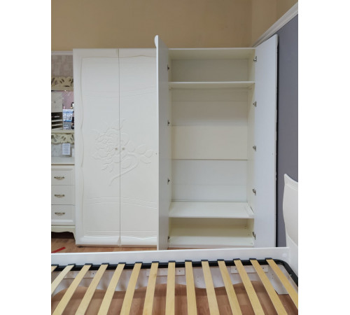 Шкаф для одежды Астория МН-218-04-220