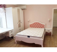 Двуспальная кровать Авиньон MUR-111-01/1 с каретной стяжкой